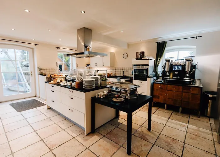 Boutique - Marienburg Monheim * Monheim am Rhein